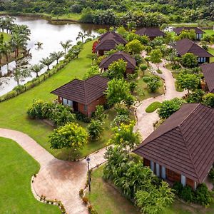 Lakowe Lakes Hotel, Golf And Country Estate By Newmark
